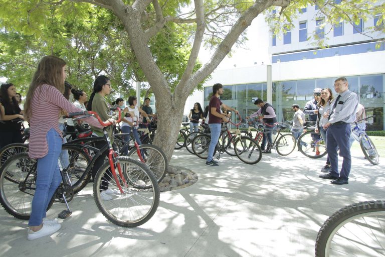 Estudiantes de nuevo ingreso a la UAA realizan actividades de inducción