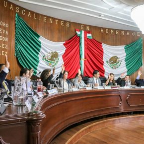 33060475242_a8ac4c0927_z