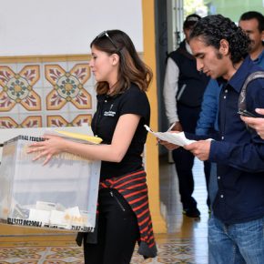 33458980302_5860121ecd_z