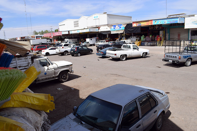 Central de Abastos está invadida de talleres mecánicos irregulares