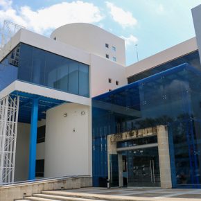 35665575890_2e65746fa2_z