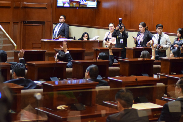 Presentan dos puntos de acuerdo en sesión de la Permanente