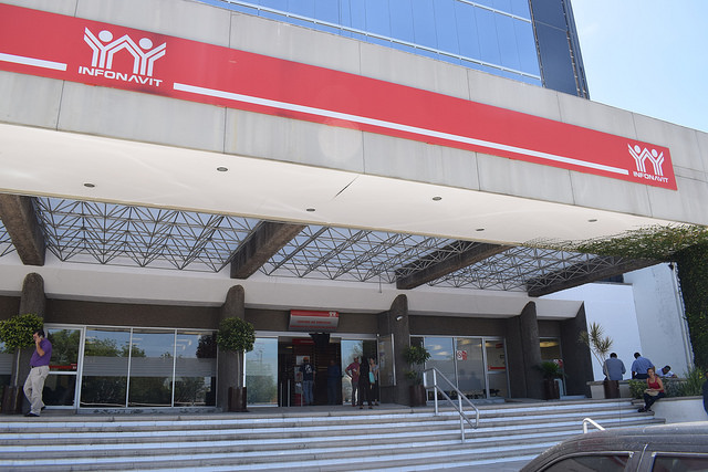 Se reúnen Gobierno del Estado e Infonavit