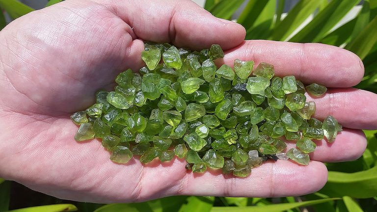 Estudia mexicano reacciones químicas en donde se cree apareció la vida en la Tierra