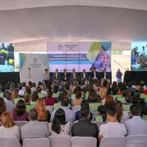 36407245632_192a48a864_z