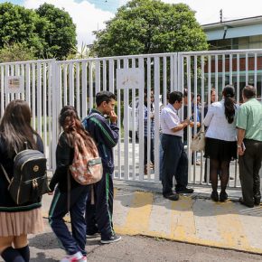 36573410676_8fa31b7b37_z