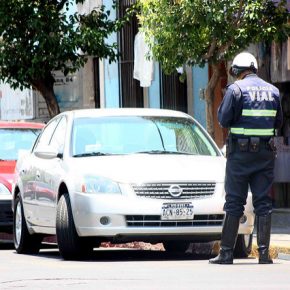 5818966053_d38405381e_z