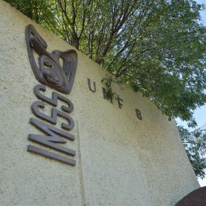 9527556746_a9776ae252_z