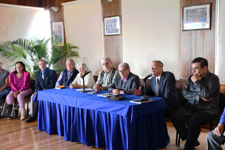 Marcela del Río, Willebaldo López y Jorge Esma son los dramaturgos mexicanos acreedores del premio la Pluma de Oro