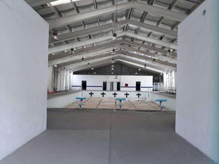 Alberca del Deportivo Villas lleva cerrada casi un año