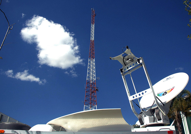 Revocan lineamientos del INE que regulaban aparición de dirigentes de partidos en radio y televisión