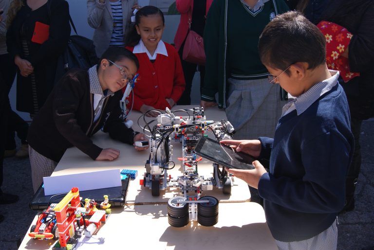 Promueve ExpoCiencias cultura científica entre niños y jóvenes