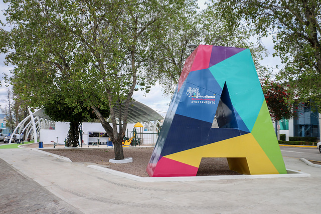 Aprueban ley para reducir gastos en imagen institucional