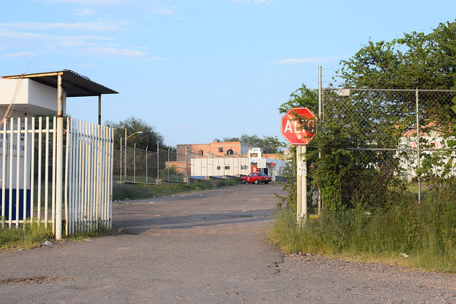 Policías abusaron de trabajadoras, trabajadores y dueños de los bares de la Zona de Tolerancia