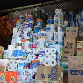 9900539675_a58d9bbbf2_z