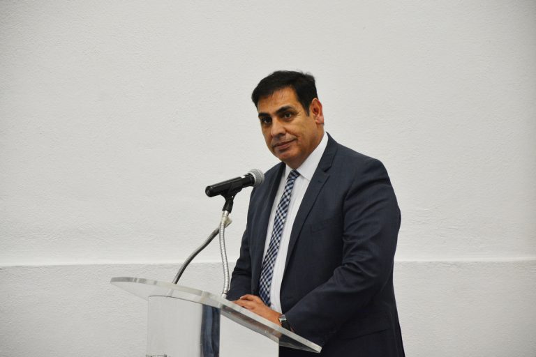 Dan la bienvenida a nuevo rector de la UPA