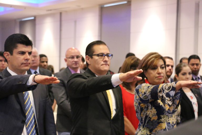 Rector de la UTA asume presidencia del CICA