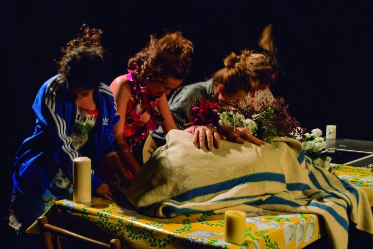 La puesta en escena Mafia se presenta en el Teatro Morelos