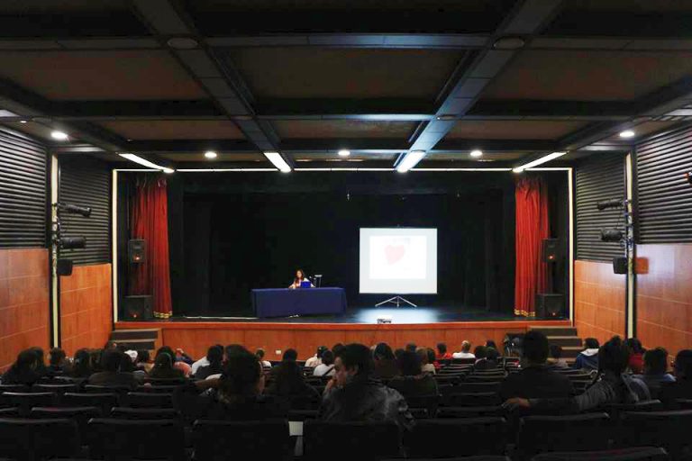 Capacitan a colaboradores del ICA en gestión y promoción cultural