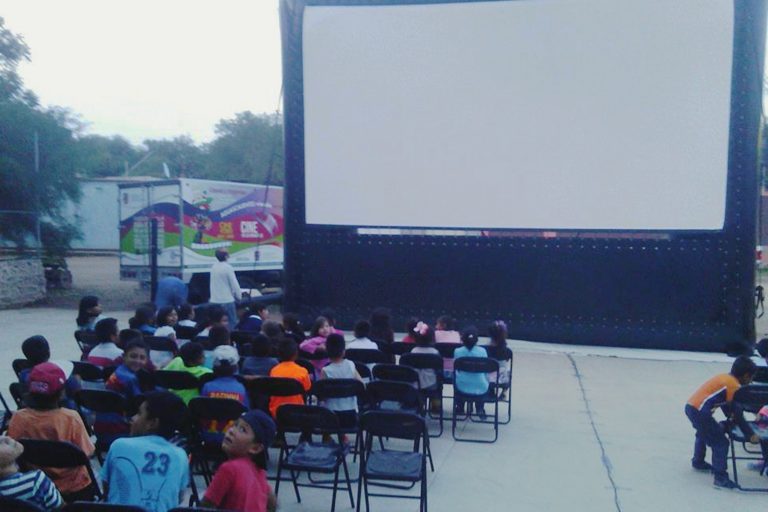 Promueven gusto por la ciencia y tecnología a través del cine