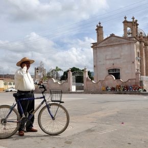 10499194044_d1be4786ed_z