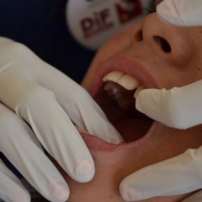 14267382949_85f6761639_z