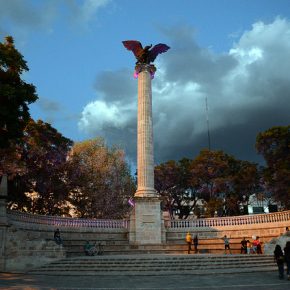 15333962199_7fa63421f5_z