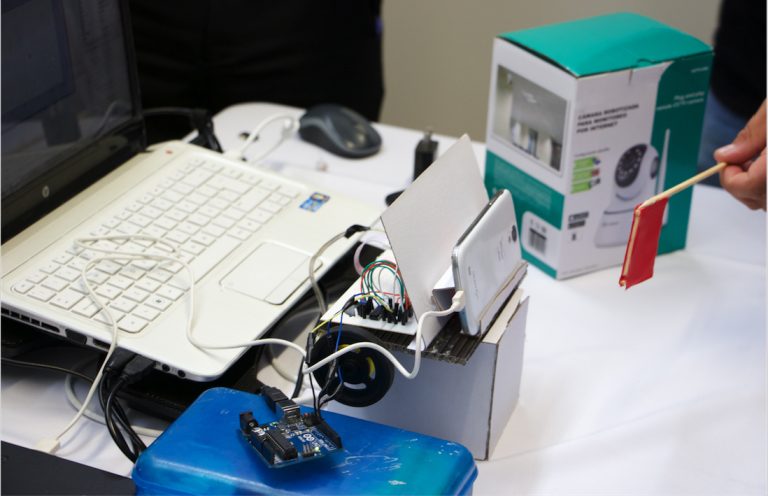 Alumnos de la UT diseñan robot para empresas de seguridad