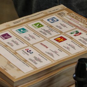 23545337576_cd445de4ef_z