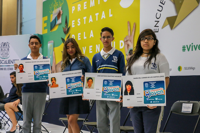 Entregan el Premio Estatal de la Juventud 2017