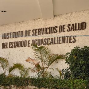 26272052346_8a2b68e6f0_z