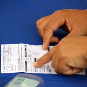 27183510371_86f306613f_z