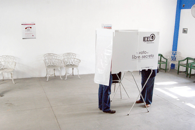 PAN y PRI dudan y desestiman a candidatos independientes