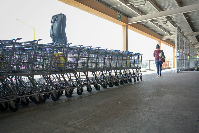 Se oponen comerciantes a más tiendas de conveniencia