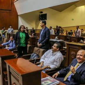 36523401504_2584426dd0_z