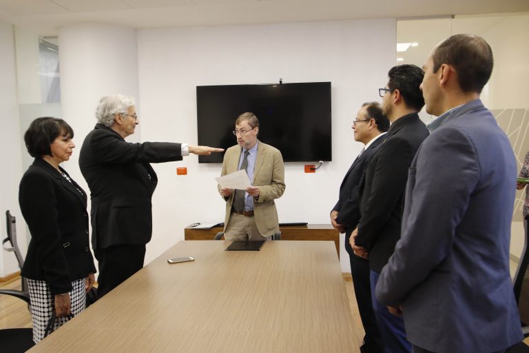 Toman protesta a Martínez Guerra como Defensor de la Audiencia de Radio Universidad