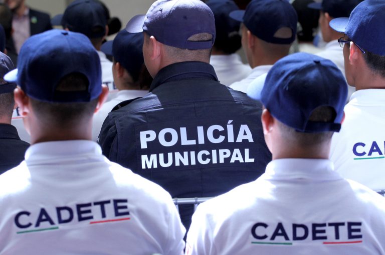 Reciben Bono al Policía del Mes elementos del Servicio Profesional de Carrera