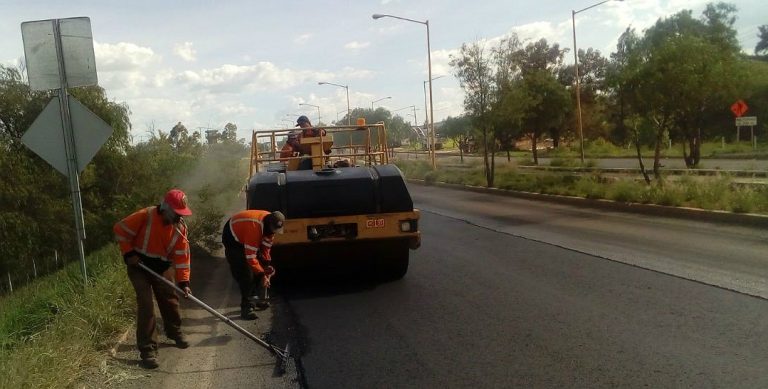 Continúa ampliación por bulevar Alejandro de la Cruz