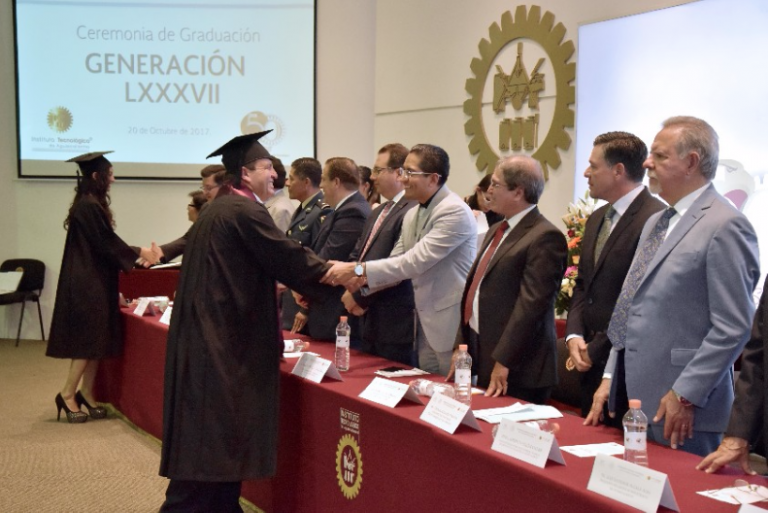 Egresan 267 alumnos del ITA