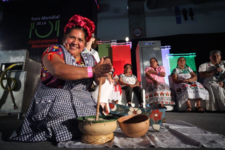 Cocineras tradicionales de 15 estados participarán en el V Foro Mundial de la Gastronomía Mexicana