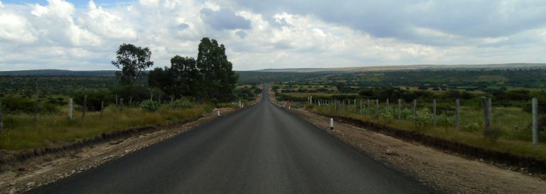 Presentan proyectos de infraestructura vial