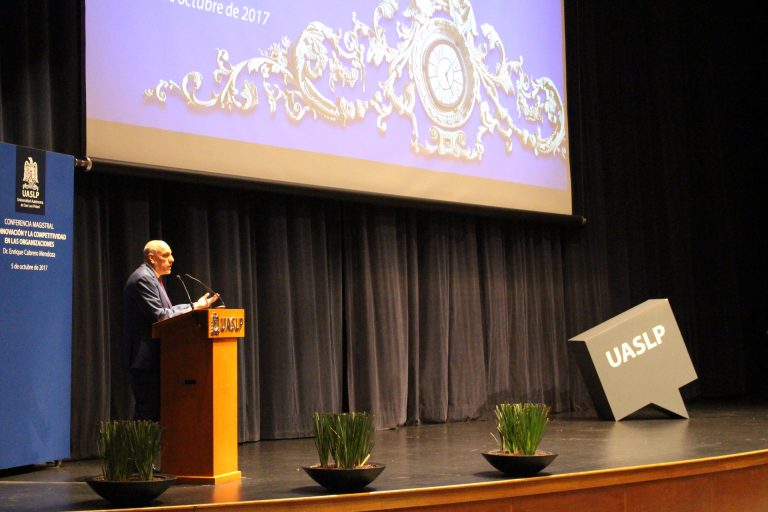 La innovación requiere de científicos y empresarios