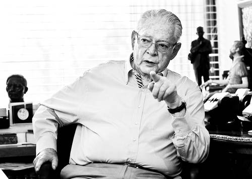 Gonzalo Martínez Corbalá / Taktika