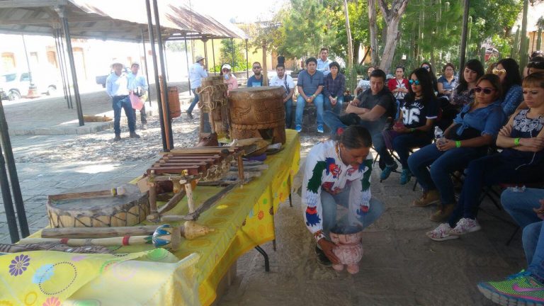 Rescatan instrumentos y sonidos prehispánicos