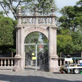 15519365038_64132a66aa_z