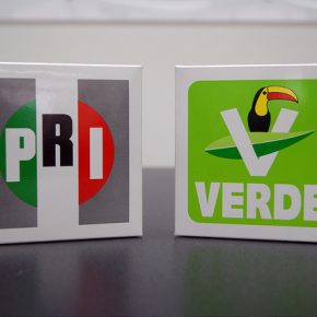 22930271775_6fd86dc24a_z