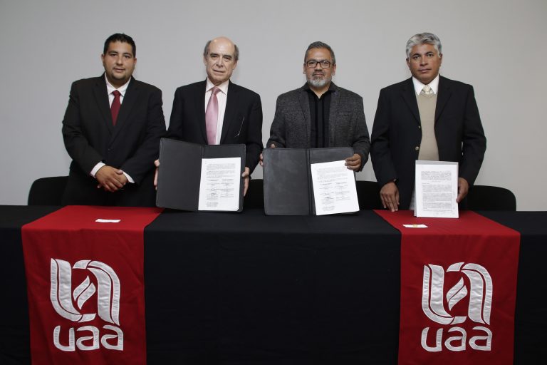 Firman convenio de colaboración Ciencias del Diseño de la UAA y delegación del INAH