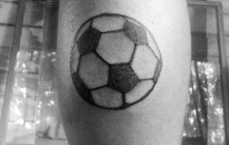 Futbol, una pasión que ha logrado construir grandes mitos | Entrevista a Víctor Hugo Ortega