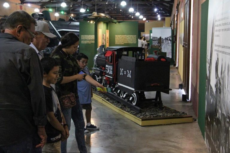 Inauguran dos exhibiciones en el Museo Ferrocarrilero