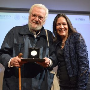 Medalla Bellas Artes a Alan Glass4